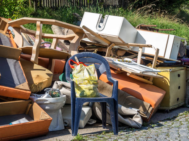 Best Attic Cleanout Services  in Waimanalo Beach, HI